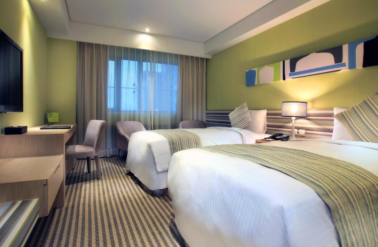 Park City Hotel Central Taichung Exteriör bild